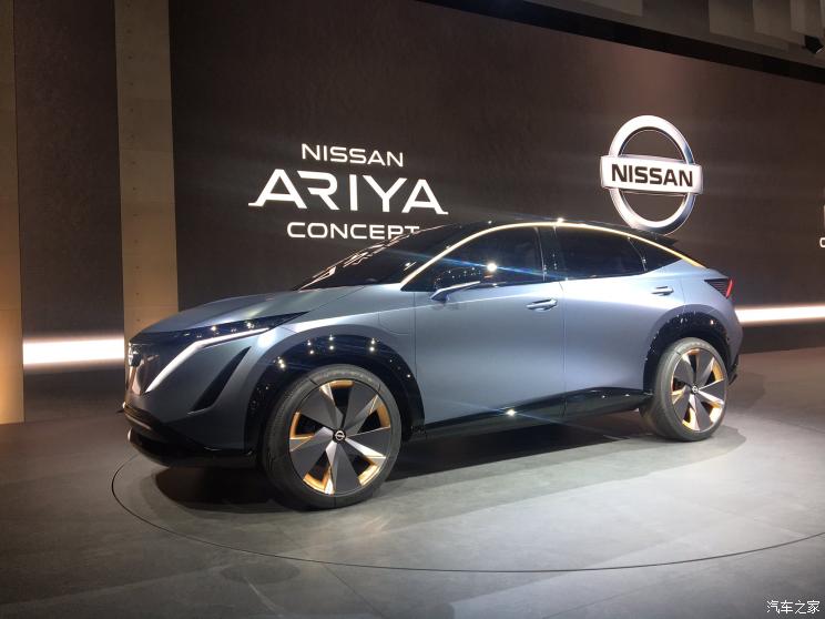 汽车频道【12月26日】【中首列表+要闻列表+头条新闻红条】日产e-NV200 Ice Cream概念车将亮相CES