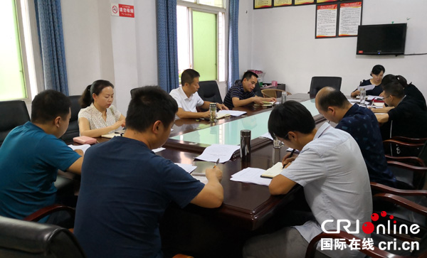 图片默认标题_fororder_“大讨论”活动现场