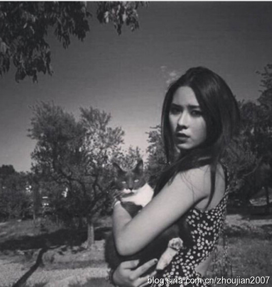 赵本山女儿姜文女儿 颜值赢在起跑线上的星二代