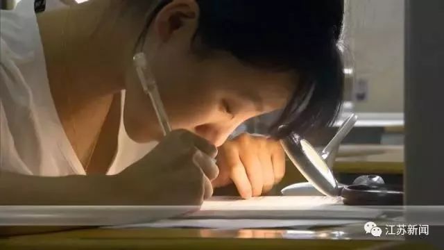 「人民网」了不起！专治各种丧懒颓，就问你服不服…