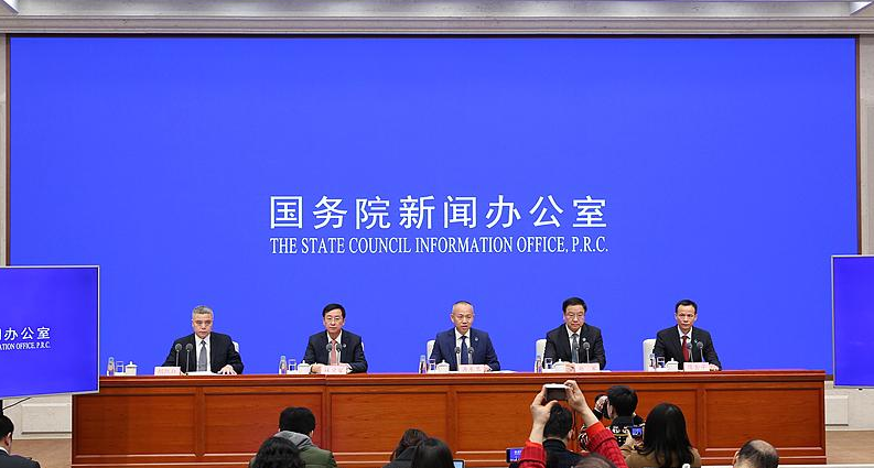 「央视网」北斗迈入全球服务新时代 2020年6月前将全面建成北斗三