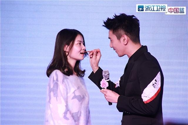 《三生三世》定档大年初三 杨幂提醒珍惜头发