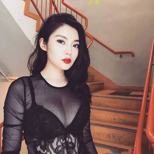 徐冬冬林允张天爱 年龄做假还是长得急？