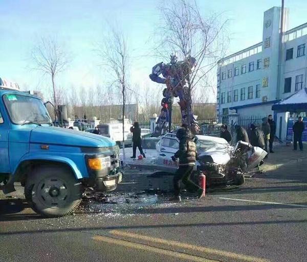 Harbin 2 coaches collided death 3 2 injury involved driving schools closed