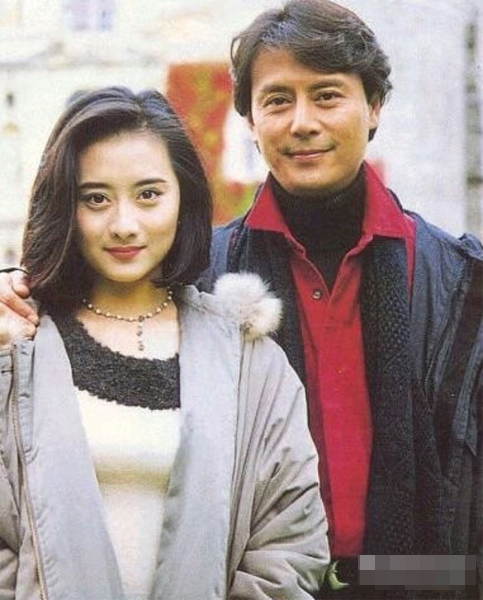当年的琼瑶男神刘德凯近照令人感叹(图)