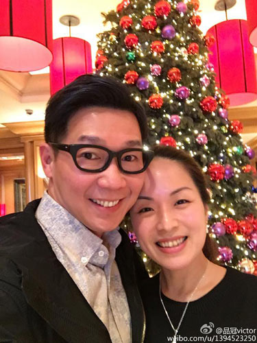 品冠结婚五周年发糖：被你爱是最幸福的事