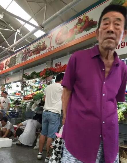 北京有个神奇的菜场！谢霆锋倪萍洪金宝高圆圆都爱逛