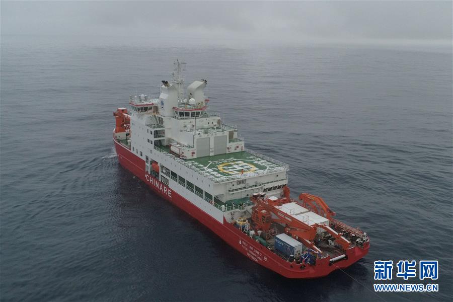 综述：中国第36次南极考察队员“五大阵地”过新年