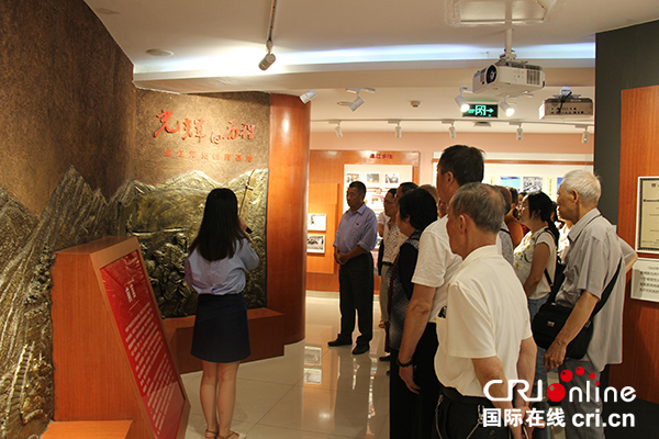 图片默认标题_fororder_开展-体验党课-活动2