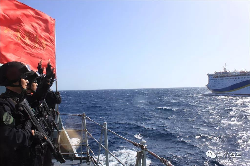 「新华网」帅！炸！海军陆战队最新大片来了！