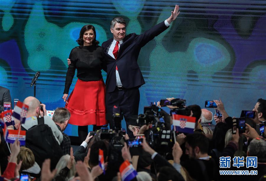 「新华网」克罗地亚前总理米拉诺维奇当选新总统