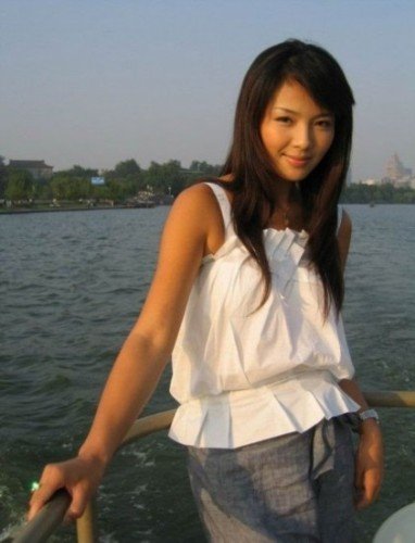 女星纯素颜：刘涛土黑景甜水嫩舒畅干净