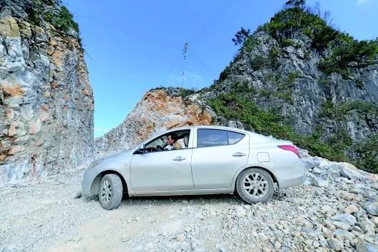 新华每日电讯：与时间赛跑的极度贫困村第一书记：二十个月奔走十