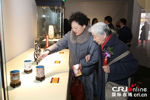 【供稿待审】“丝路明珠——景泰蓝大师创新作品展”在京开幕（绿色经济）
