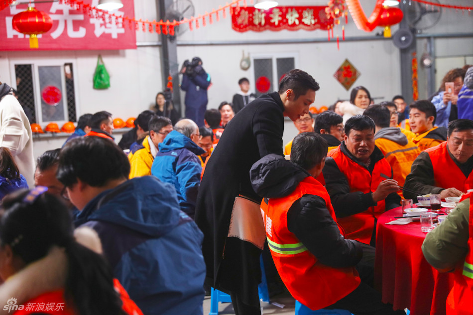 《极限挑战3》开录 孙红雷黄磊黄渤现身工地(组图)