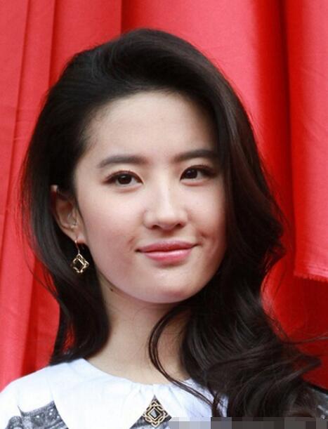 佟丽娅唐嫣刘涛杨紫许晴 酒窝迷人甜美醉人的女星
