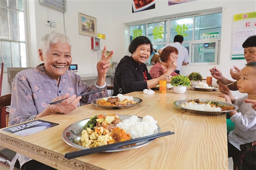 八桂大地铺开温暖民政新图景