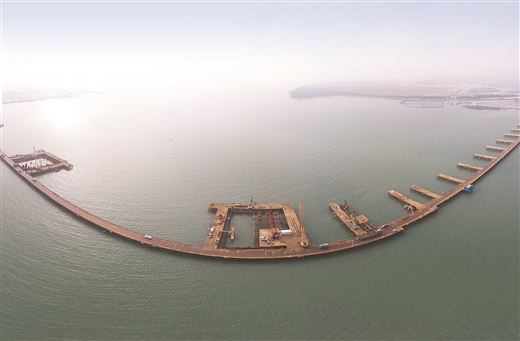 广西北海：西村港跨海大桥预计2021年3月建成通车
