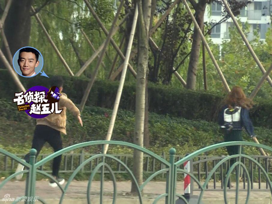 郑恺新剧熊抱美女 遭