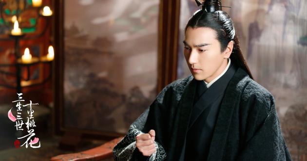 《三生三世》杨幂赵又廷桃花团花式吸睛