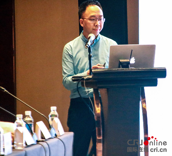 图片默认标题_fororder_成都市投资促进委员会外资审批处处长刘建（摄影-卢娅芮）