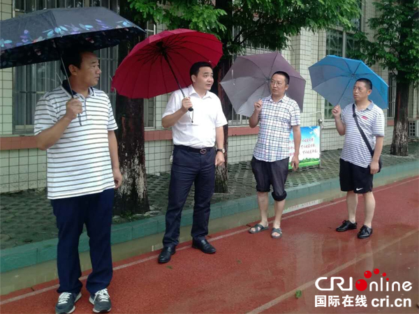 眉山市东坡区教体局:全力以赴防汛 确保校园安全