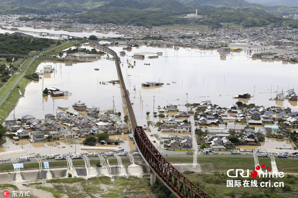 日本暴雨已致至少85人死亡 灾区一片狼藉(高清