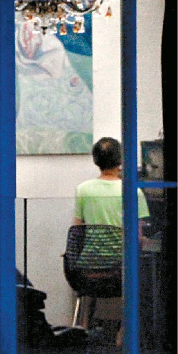 有瘫有死有变疯 陪你长大的港剧配角生活中却很惨