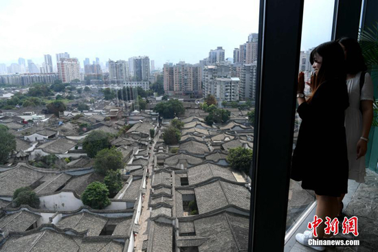 "พิพิธภัณฑ์สิ่งก่อสร้างราชวงศ์ชิง" จากมุมสูง