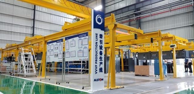 （导航成都，移动端）推动省市全会精神在新津落地落实 轨道交通产业加速行驶