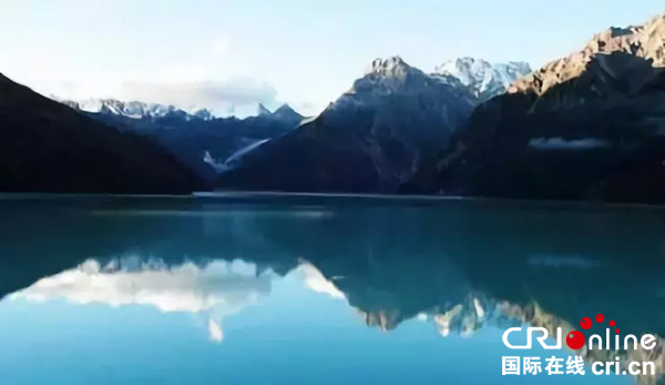 图片默认标题_fororder_玉隆拉措风光--供图-甘孜州旅游发展委员会