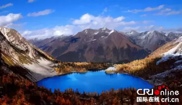 图片默认标题_fororder_党岭葫芦海风光-供图-甘孜州旅游发展委员会