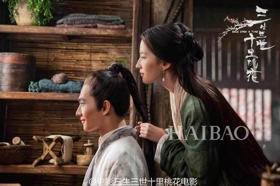 搞事情 杨幂刘亦菲两位“白浅”仙气儿溢出屏幕