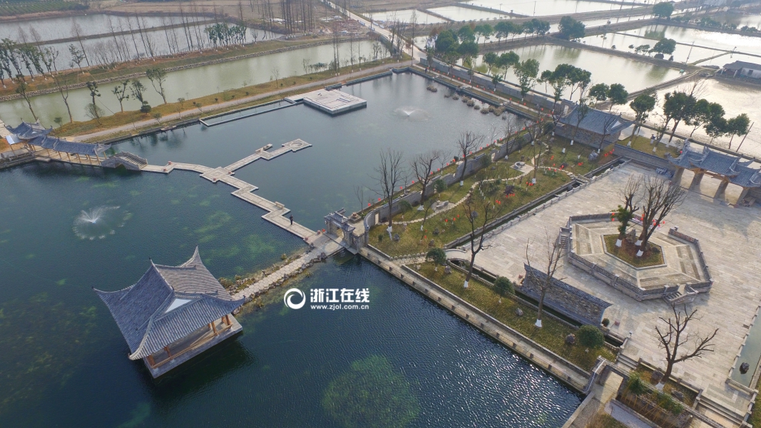2月14日,航拍下的安吉县天子湖镇南北湖村的湿地公园,好一幅美丽
