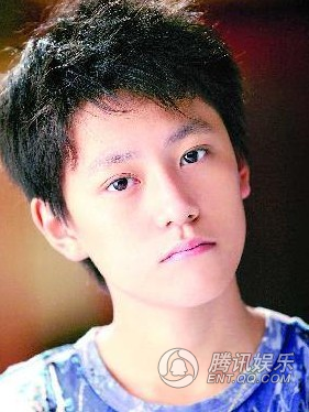 秦俊杰杨紫公开恋情 秦俊杰曾是谋男郎为何不火？