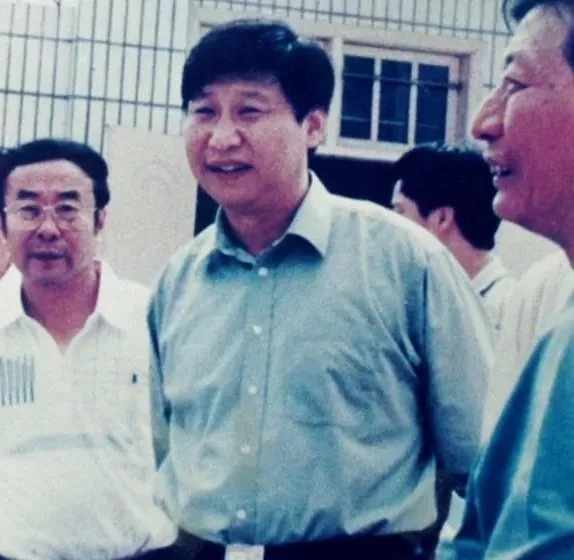 图片默认标题