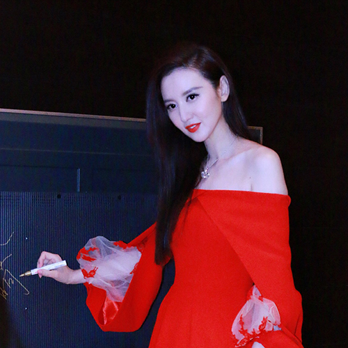 郑爽赵丽颖张萌 女星红唇美艳PK(图)