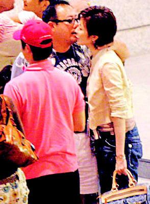 关之琳回应小三传闻 盘点轰动娱乐圈的