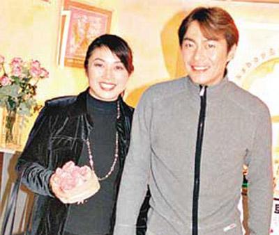 关之琳回应小三传闻 盘点轰动娱乐圈的