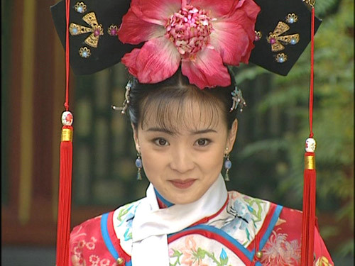 赵雅芝王艳董洁 不老女神与儿子似姐弟