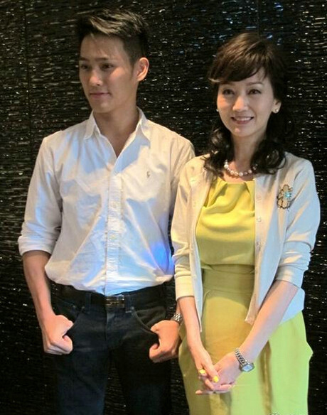 赵雅芝王艳董洁 不老女神与儿子似姐弟