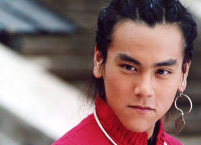 彭于晏唱跳画面曝光 彭于晏怎么出道的?