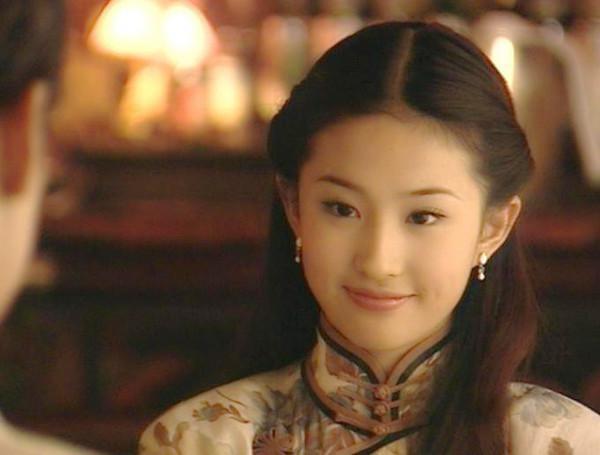 《金粉世家》女主演现状：刘亦菲未结婚 舒畅变脸 董洁出轨