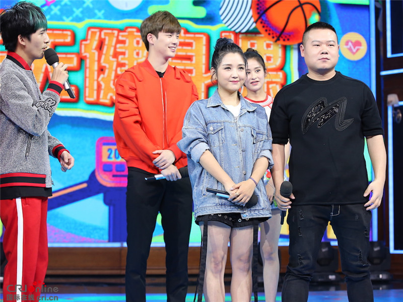 何洁自爆曾想退出娱乐圈 颖儿《天天》诉辛酸瘦身史