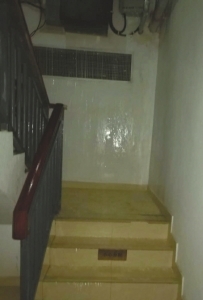 （今日热点3，导航成都，移动端）楼板裂缝车库积水地面沉降 新小区数十业主拒收房