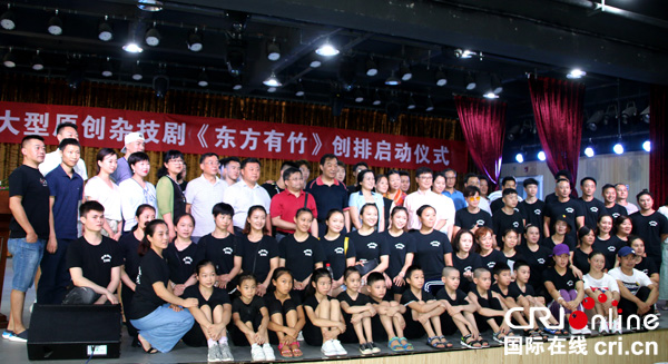 图片默认标题_fororder_合影留念--（摄影-高学兵）