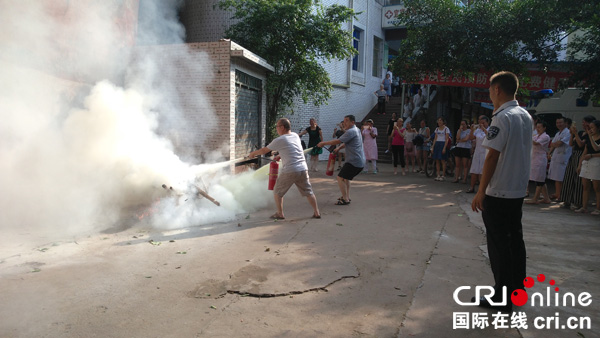 图片默认标题_fororder_消防演练