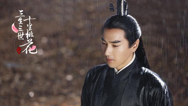 《三生三世》手撕素锦终上演 杨幂恢复记忆讨回眼睛
