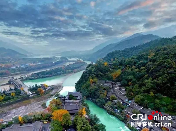 通稿（导航成都，移动端）双遗圣地熊猫乐土 都江堰乃“熊猫之都”三大核心区之一