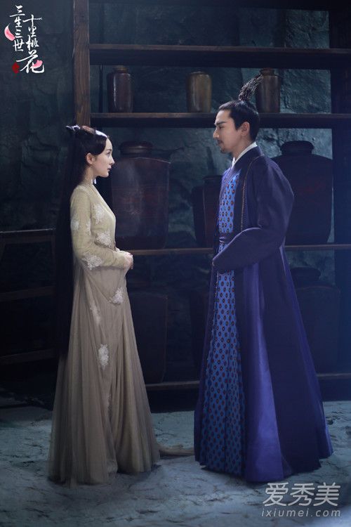 《三生三世十里桃花》杨幂古装戏服仙气十足